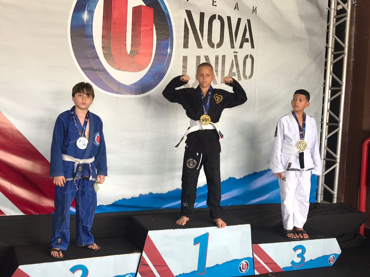 Campeões de Ouro conquista medalhas